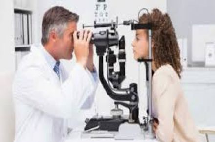 استخدام متخصص چشم - 1