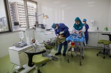 دکتر سیدفرشاد فیروزآبادی دندانپزشکان