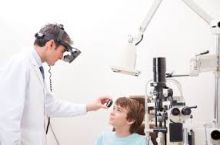 فوق تخصص بیماریهای چشم .دکتر محمد حسین آهور